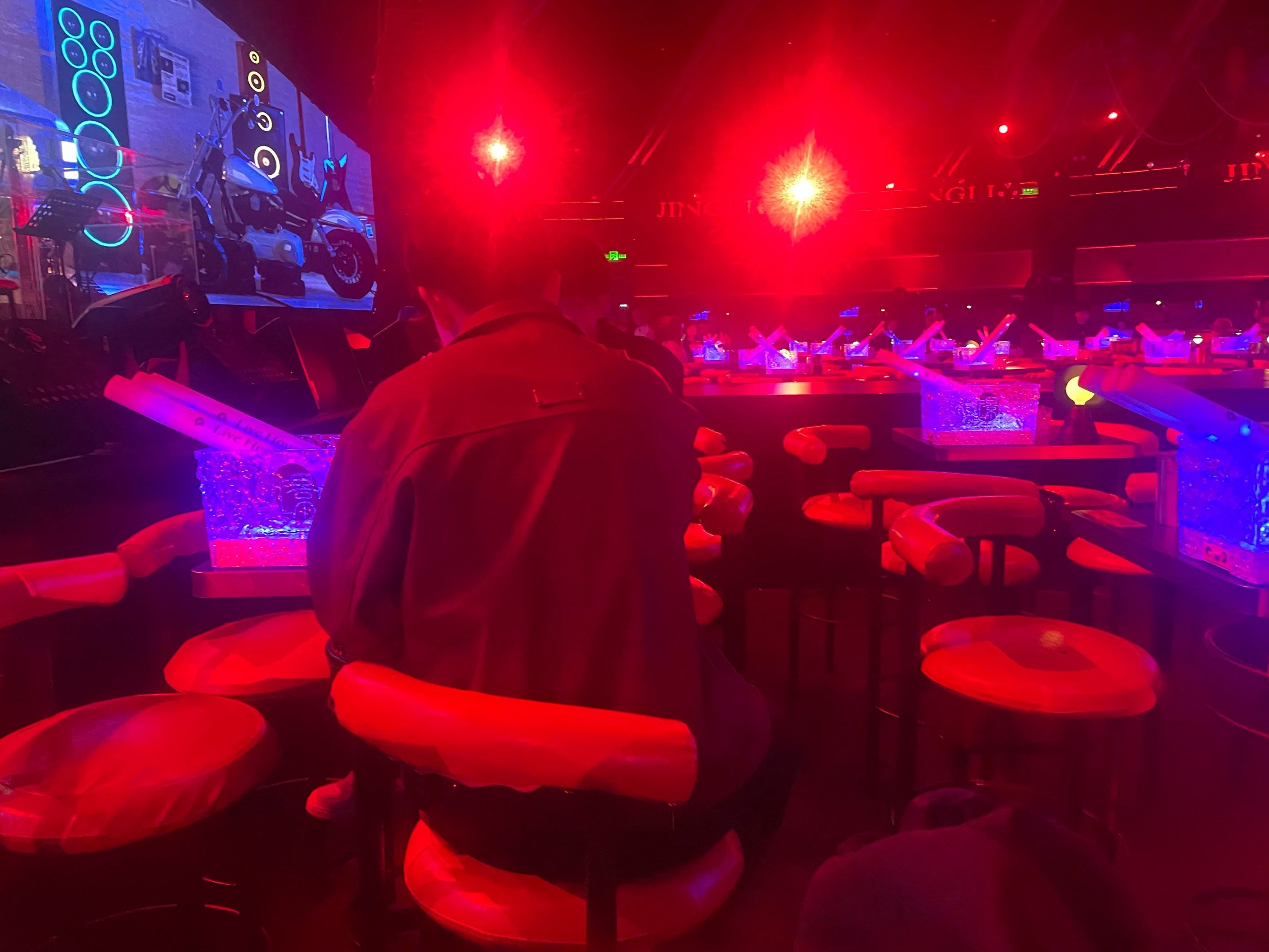 新乡商务ktv引领商务ktv新模式-封丘县ktv预定