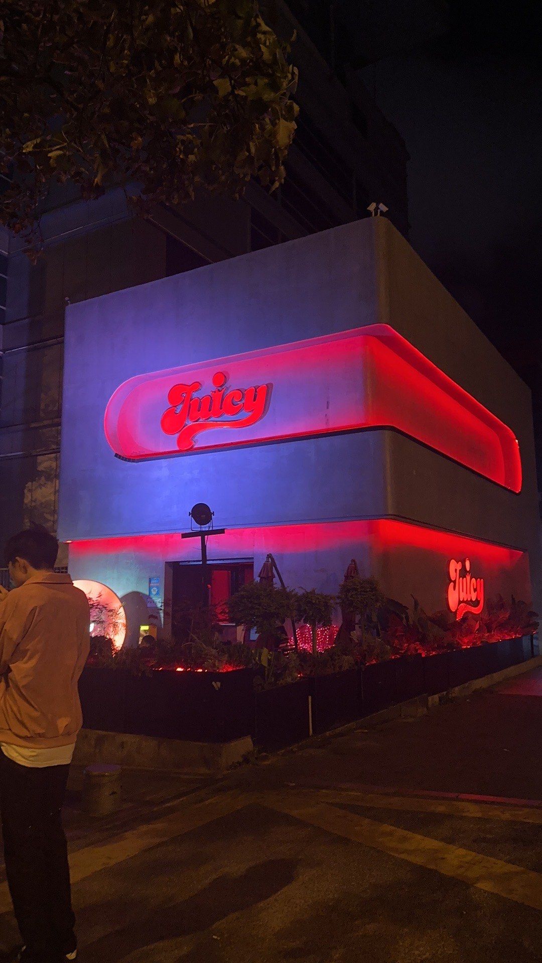 新乡商务ktv及价格详解多少钱一个小时-凤泉区ktv预定